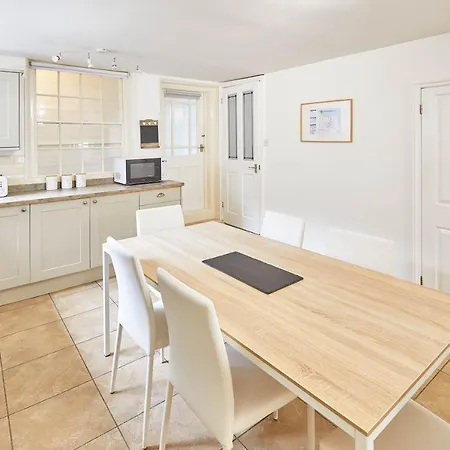 Host & - Princess Place Townhouse 펜션