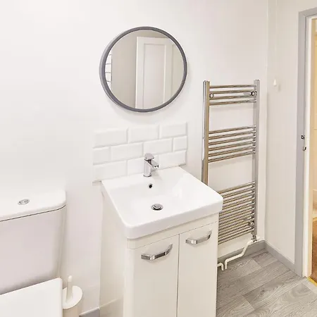 Host & - Princess Place Townhouse