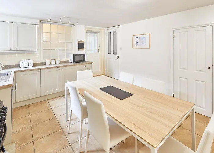 Host & - Princess Place Townhouse 別荘