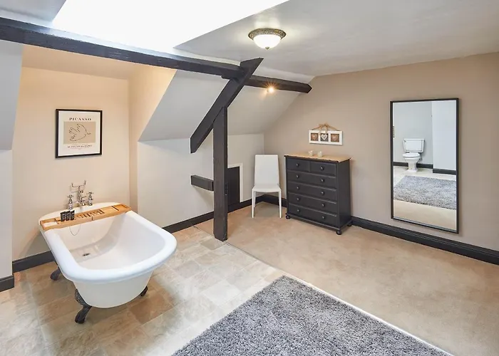 Host & - Princess Place Townhouse